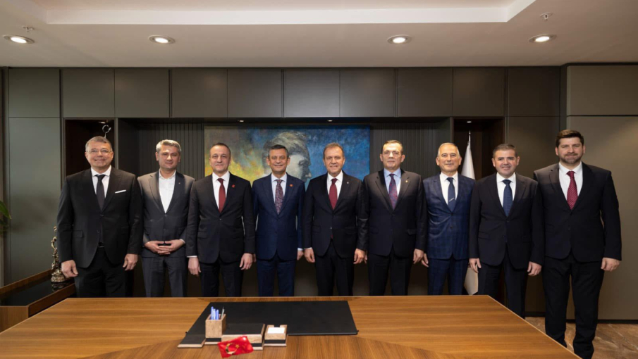 CHP Genel Başkanı Özgür Özel, Başkan Seçer’i Ziyaret Etti